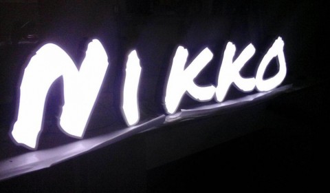 [Letreiro Iluminado]