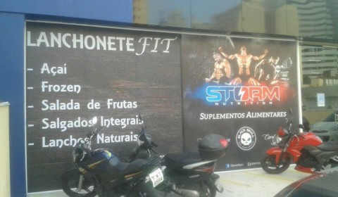 [Painéis em Acrílico para Adesivo Perfurado]