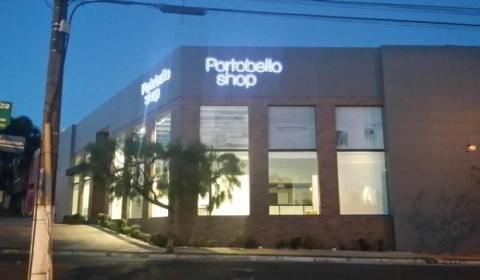 [Letreiros em Inox, Acrílico, Aço]