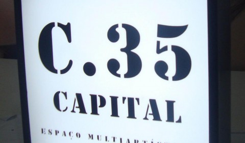 [Painéis em Acrílico para Adesivo Perfurado]