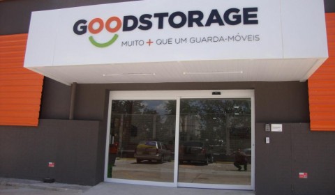 [Letreiros em Inox, Acrílico, Aço]
